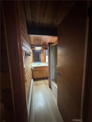 31690 Panorama, Running Springs, CA 92382