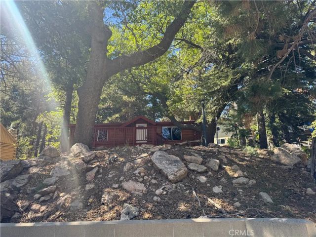 31690 Panorama, Running Springs, CA 92382