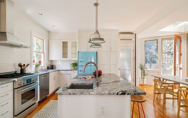 24 Rockingham Street 24, Cambridge, MA 02139
