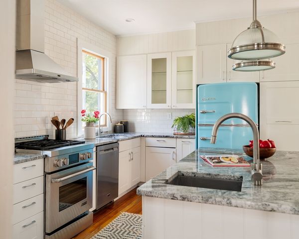 24 Rockingham Street 24, Cambridge, MA 02139