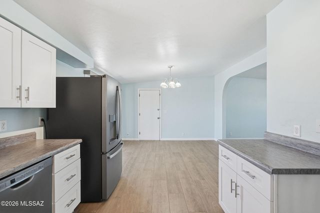 822 N Duffy Place, Tucson, AZ 85711