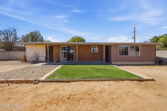 822 N Duffy Place, Tucson, AZ 85711