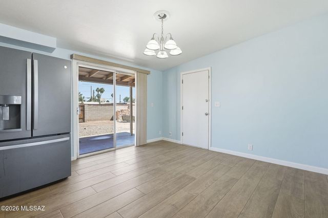 822 N Duffy Place, Tucson, AZ 85711