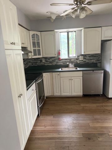 881 WILLOW WAY, Atco, NJ 08004