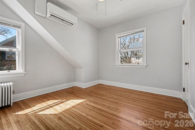 1209 Oakwood Avenue, Gastonia, NC 28052