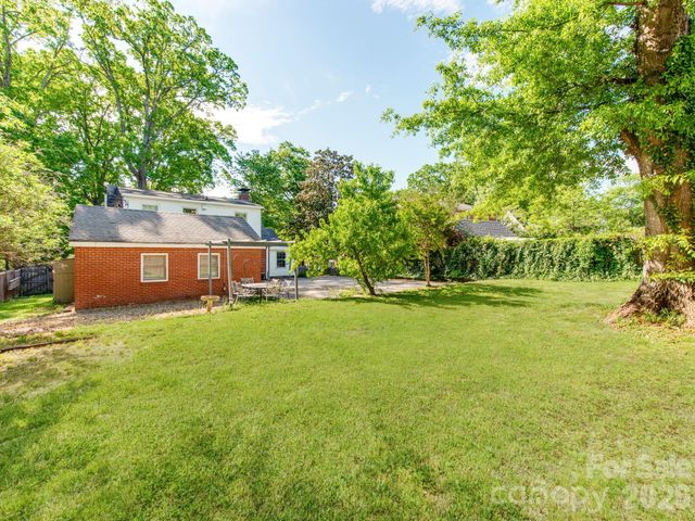 1209 Oakwood Avenue, Gastonia, NC 28052