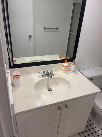 3901 S Ocean Drive 14Q, Hollywood, FL 33019