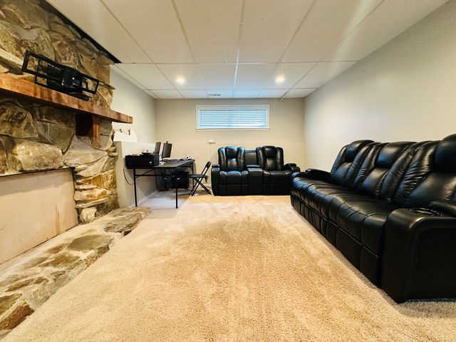 124 Oriole Road, Matteson, IL 60443