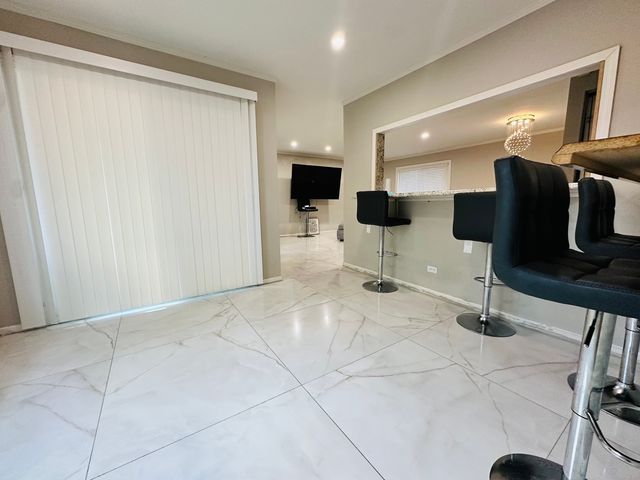 124 Oriole Road, Matteson, IL 60443