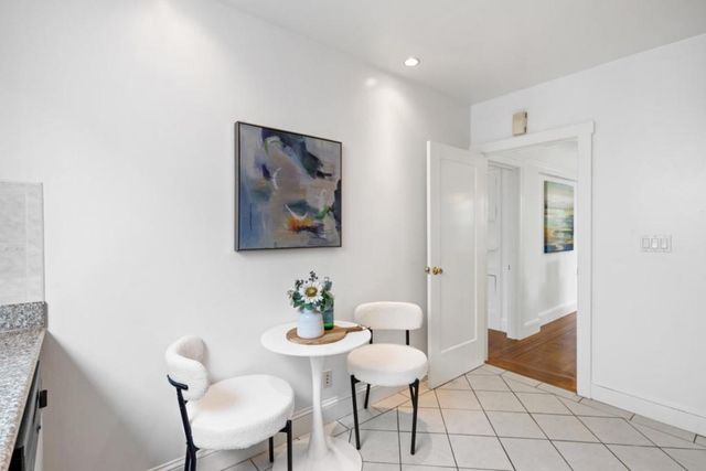 60 Camellia Avenue, San Francisco, CA 94112