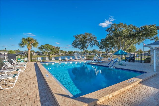 3938 BREAKWATER DRIVE, Oviedo, FL 32765