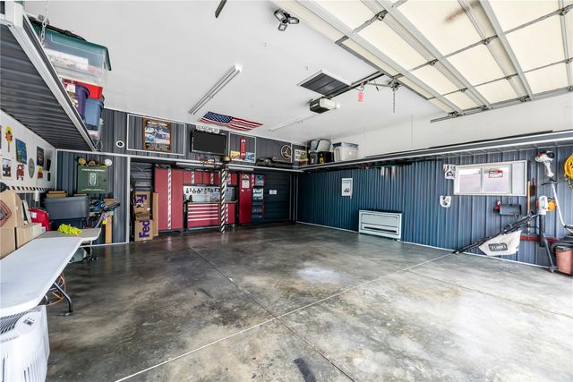 1307 18th SW, Cedar Rapids, IA 52404