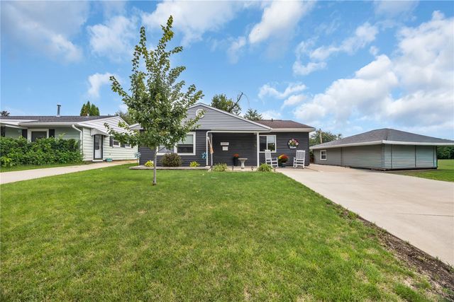 1307 18th SW, Cedar Rapids, IA 52404