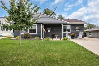 1307 18th SW, Cedar Rapids, IA 52404