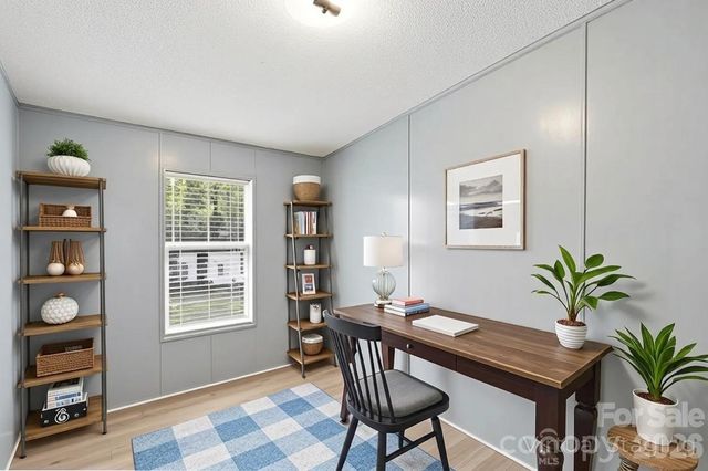 605 Ridgewood Court, Mount Holly, NC 28120