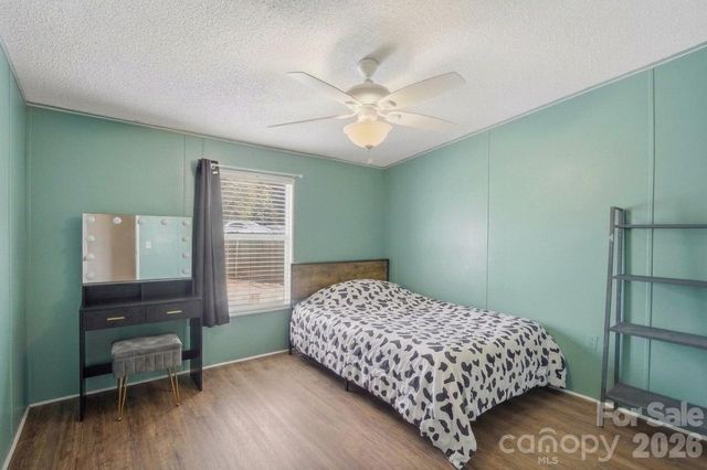 605 Ridgewood Court, Mount Holly, NC 28120