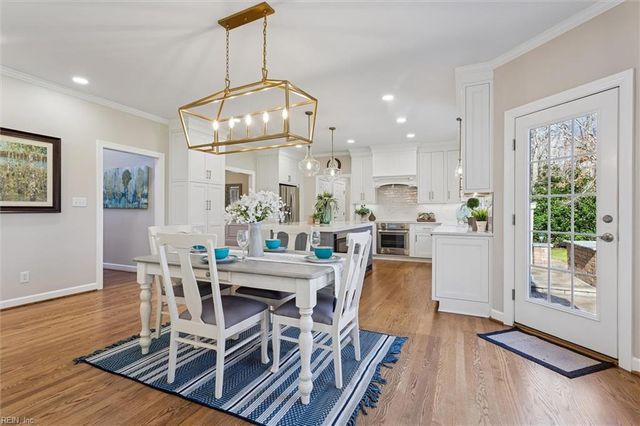 305 Coinjock RN, Yorktown, VA 23693