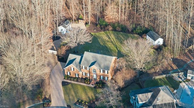 305 Coinjock RN, Yorktown, VA 23693