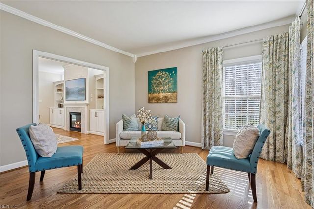 305 Coinjock RN, Yorktown, VA 23693