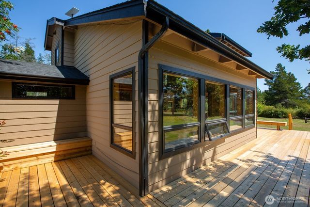 450 Burton Lane, Friday Harbor, WA 98250