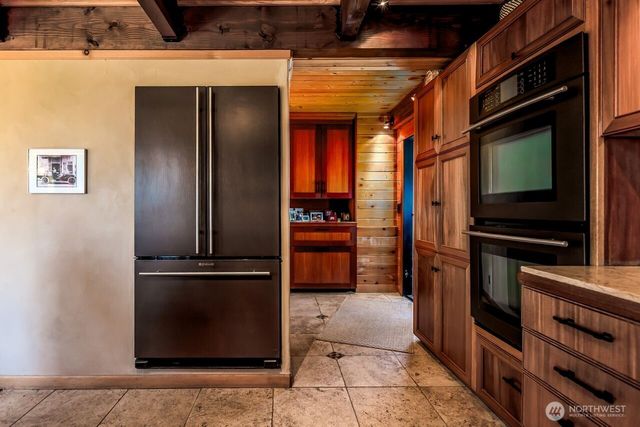 450 Burton Lane, Friday Harbor, WA 98250