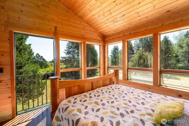 450 Burton Lane, Friday Harbor, WA 98250