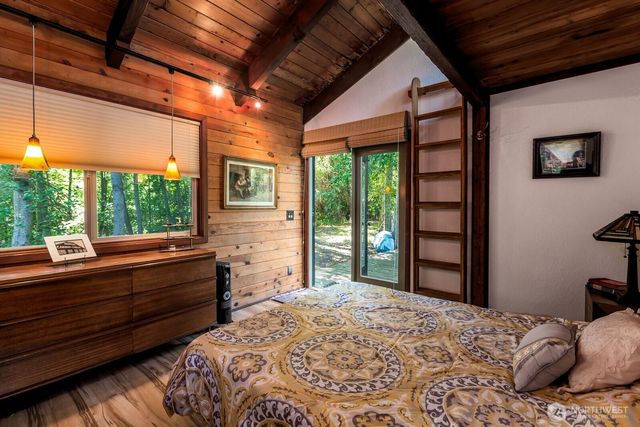 450 Burton Lane, Friday Harbor, WA 98250