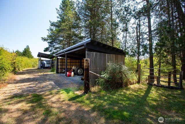 450 Burton Lane, Friday Harbor, WA 98250