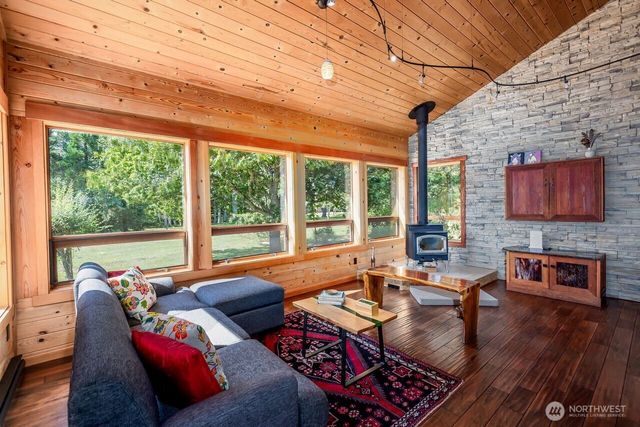 450 Burton Lane, Friday Harbor, WA 98250
