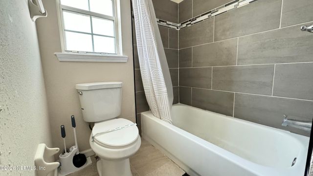 1990 BALDWIN Street, Jacksonville, FL 32209