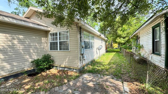 1990 BALDWIN Street, Jacksonville, FL 32209