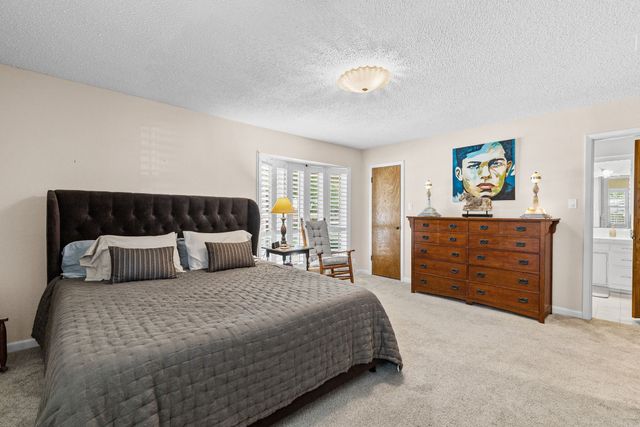 2712 Rix Street, Commerce, TX 75428