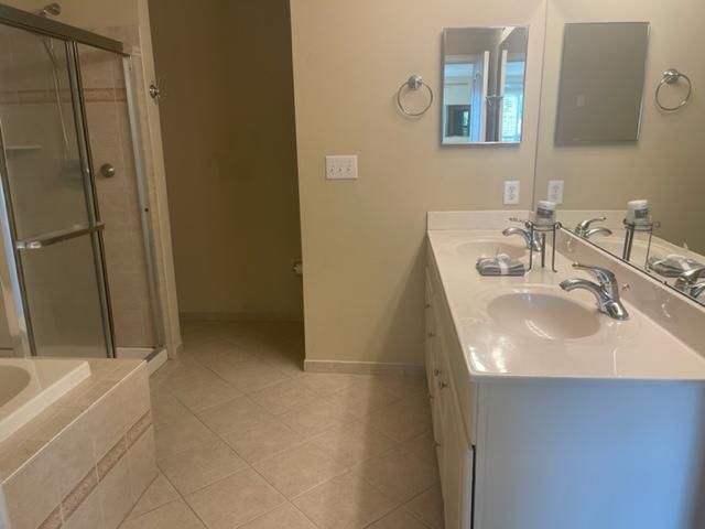 11 TREE SWALLOW DR, Princeton, NJ 08540
