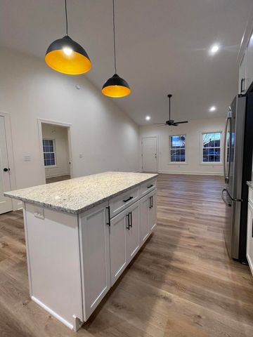 511 Otey ST, Bedford, VA 24523