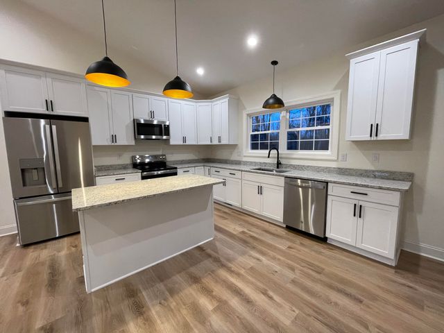 511 Otey ST, Bedford, VA 24523