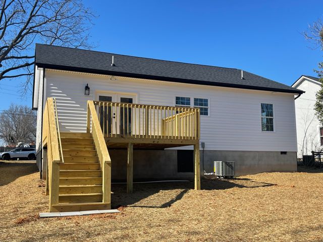 511 Otey ST, Bedford, VA 24523