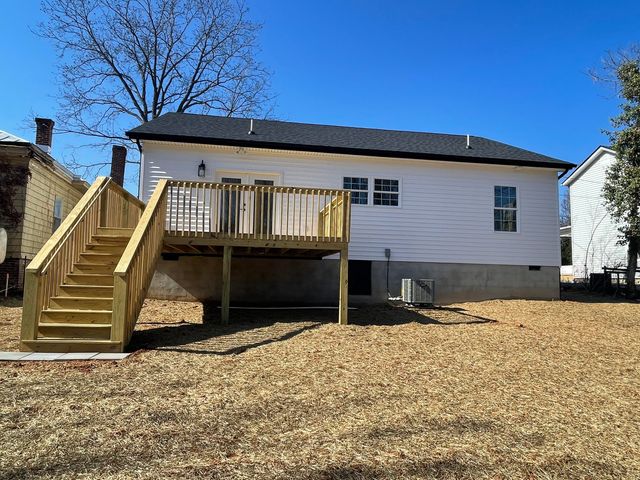 511 Otey ST, Bedford, VA 24523