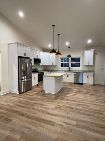 511 Otey ST, Bedford, VA 24523