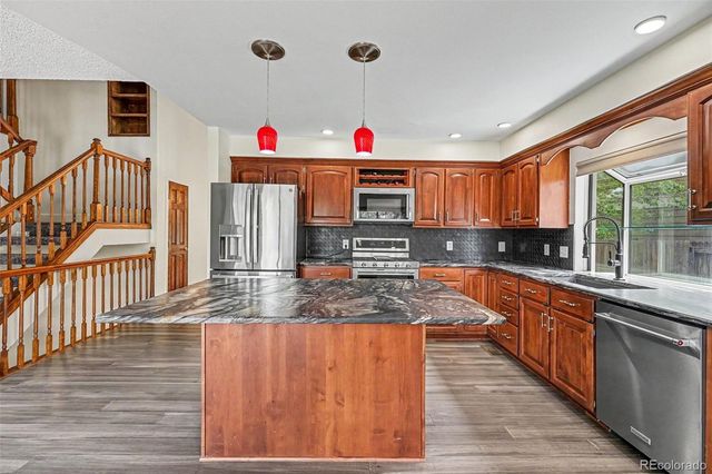 8174 W 81st Drive, Arvada, CO 80005