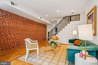 1124 G ST NE, Washington, DC 20002