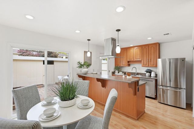 690 Picasso Terrace, Sunnyvale, CA 94087