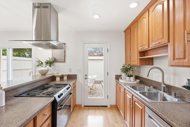 690 Picasso Terrace, Sunnyvale, CA 94087