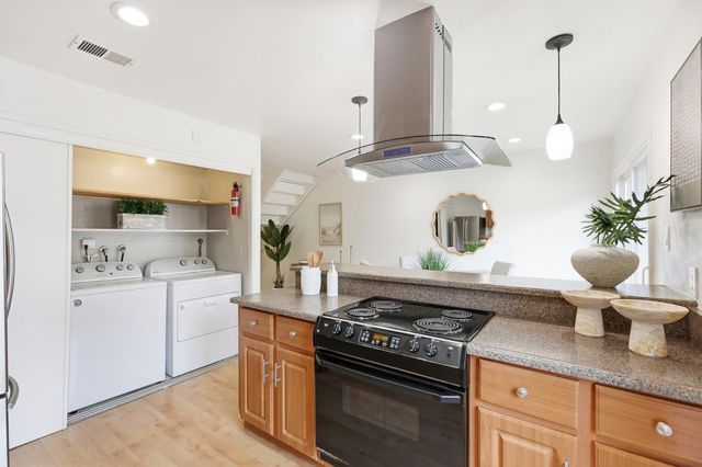 690 Picasso Terrace, Sunnyvale, CA 94087