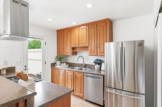 690 Picasso Terrace, Sunnyvale, CA 94087
