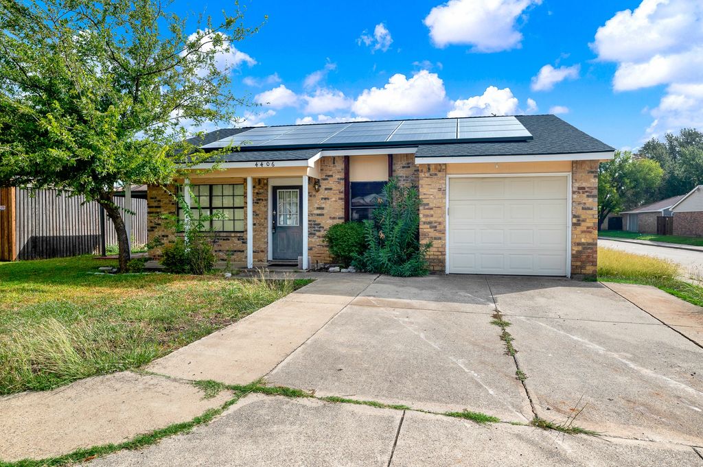 4406 Jenkins Street, The Colony, TX 75056 — exterior