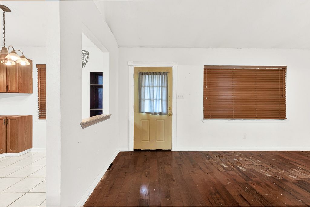 4406 Jenkins Street, The Colony, TX 75056 — photo 5