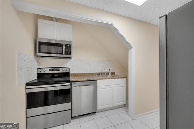 1889 E Gate Drive, Smoke Rise, GA 30087