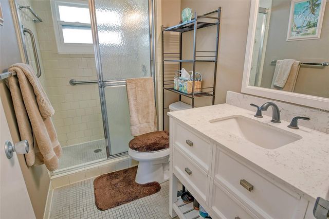 1300 N PORTOFINO DRIVE 305, Sarasota, FL 34242