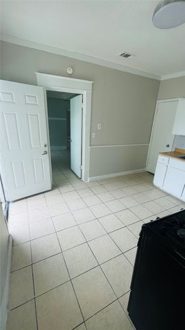 805 S Tyler Street 3, Dallas, TX 75208