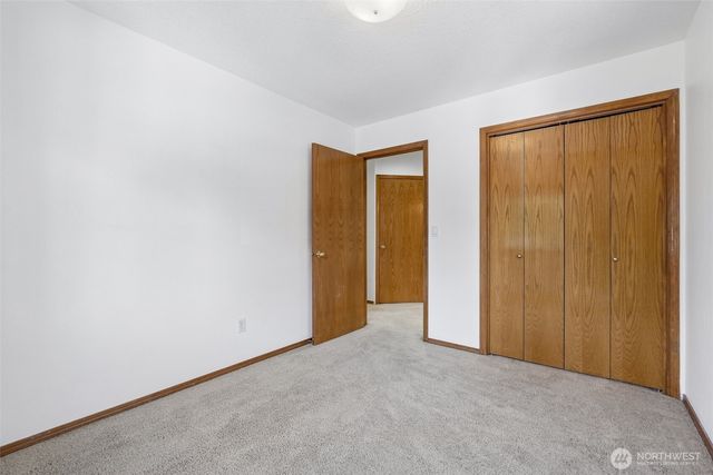 9302 NE 25th Court, Vancouver, WA 98665
